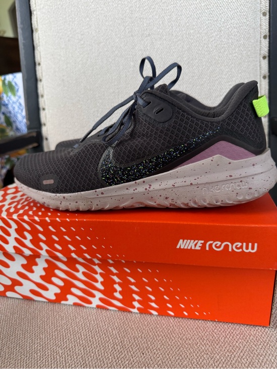 Nike Shoes - Nike Women’s Renew Ride Running Sneaker — Charcoal Speckle Swoosh Neon Pull Tab